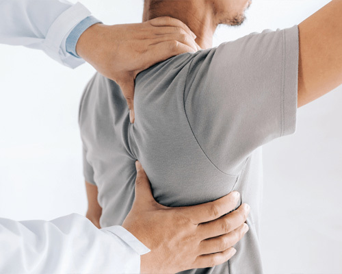 فیزیوتراپی برای درمان درد شانه و کتف
